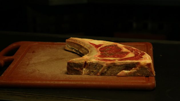 รีวิว Steak (R)evolution (2014) ทริปนี้มีแต่ (เนื้อ) เนื้อ