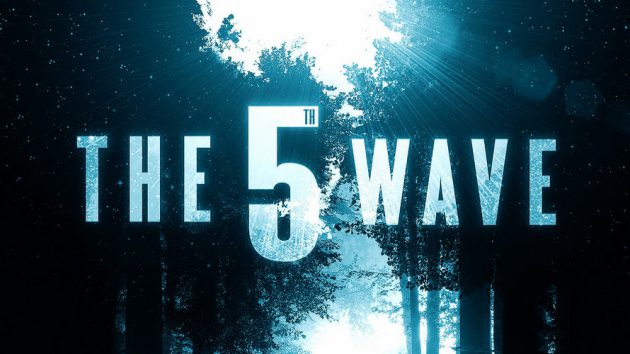 รีวิว The 5th Wave (2016) อุบัติการณ์ล้างโลก