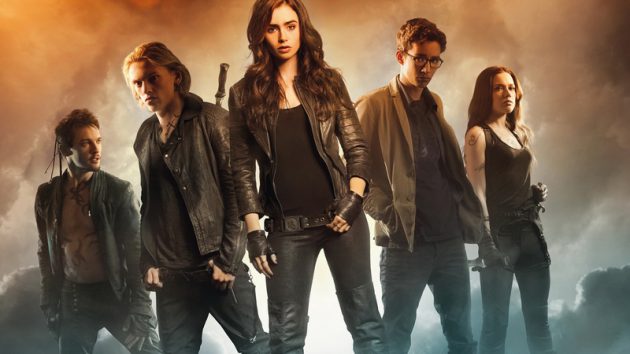 รีวิว The Mortal Instruments: City of Bones (2013) นักรบครึ่งเทวดา