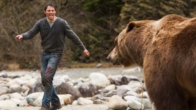 รีวิว Into the Grizzly Maze (2015)